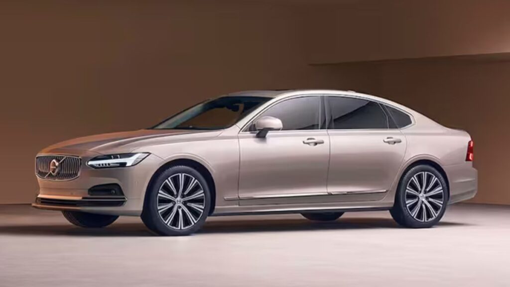 Volvo S90